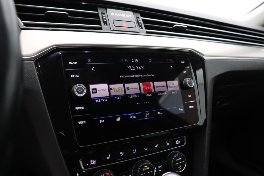 VOLKSWAGEN Passat 2020