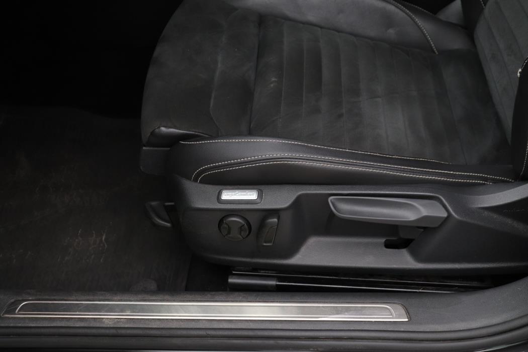VOLKSWAGEN Passat 2020