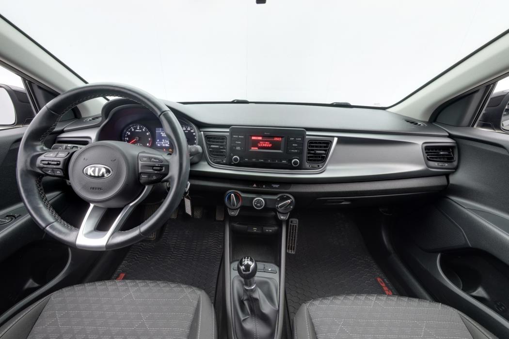 KIA Rio 2021