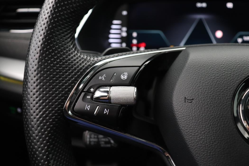 SKODA Octavia 2021