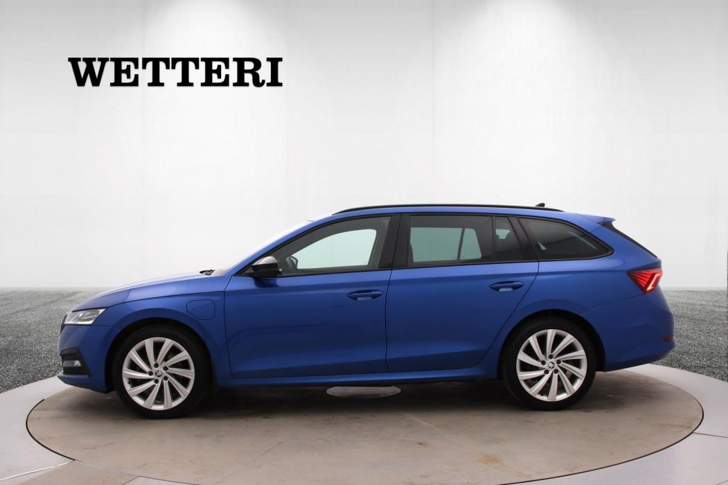 SKODA Octavia 2021