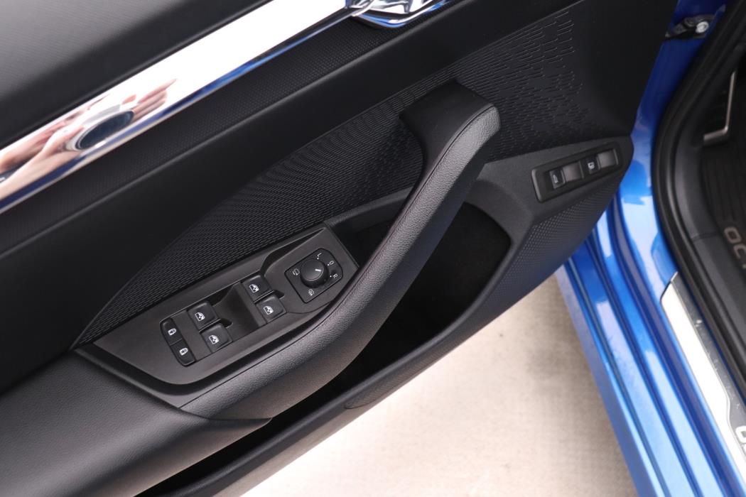 SKODA Octavia 2021