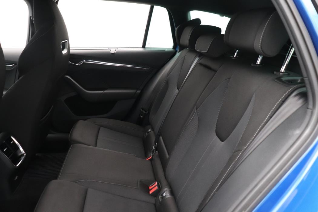 SKODA Octavia 2021