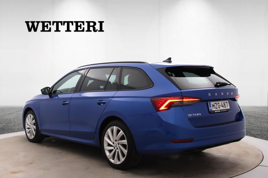 SKODA Octavia 2021
