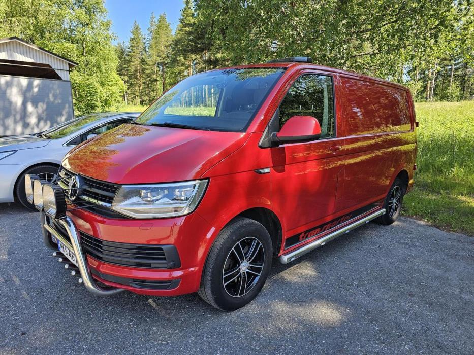 VOLKSWAGEN Transporter 2017
