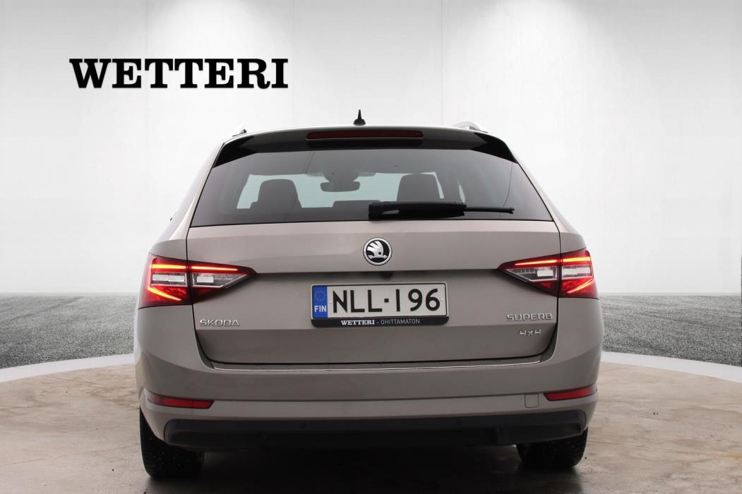 SKODA Superb 2020