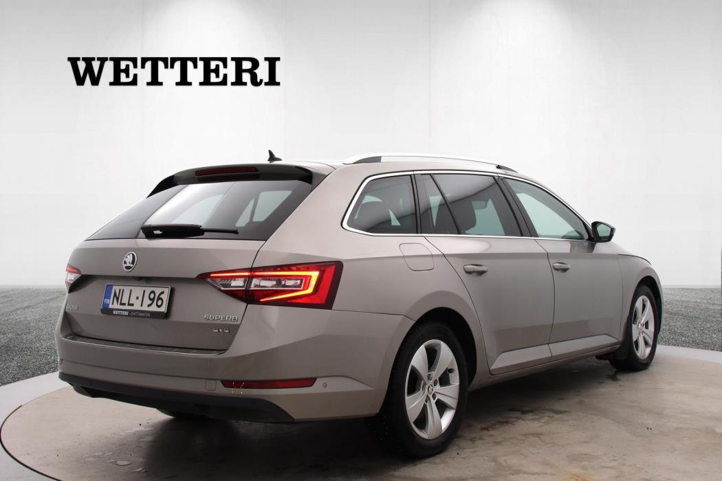 SKODA Superb 2020