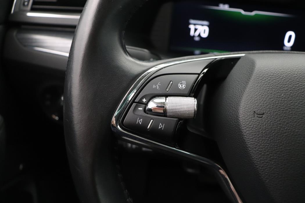 SKODA Superb 2021