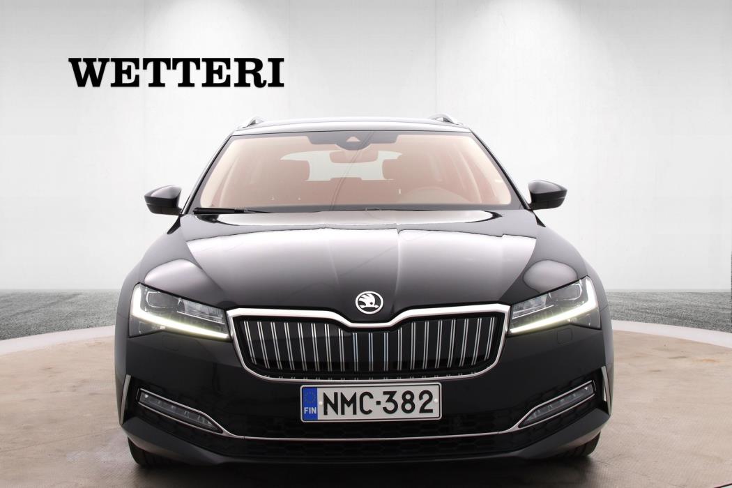 SKODA Superb 2021