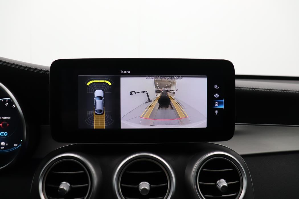 MERCEDES-BENZ GLC 2021