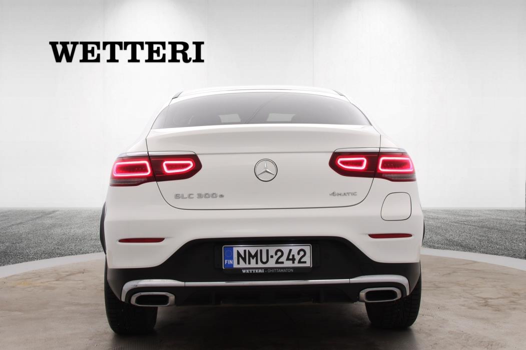 MERCEDES-BENZ GLC 2021