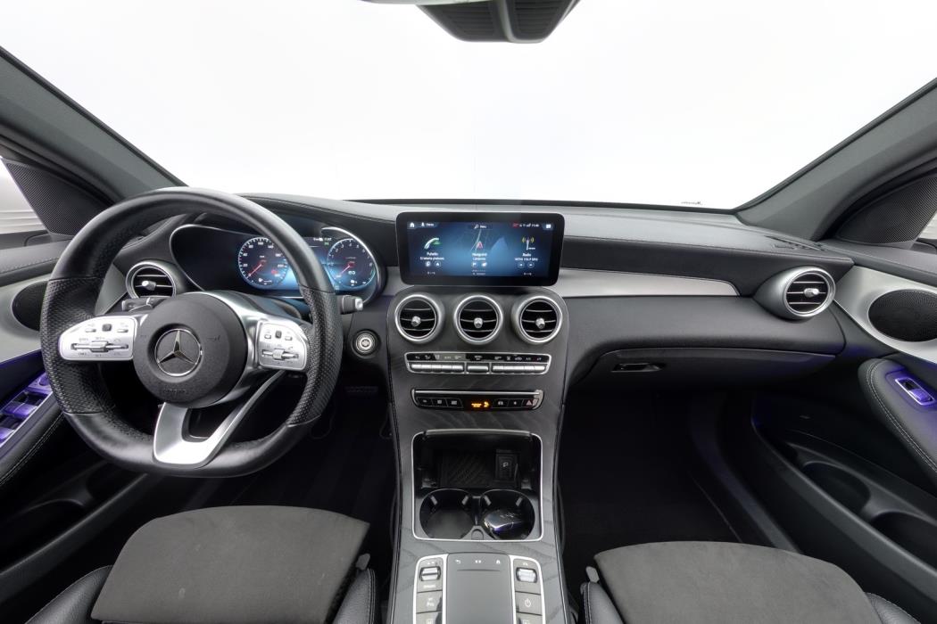 MERCEDES-BENZ GLC 2021