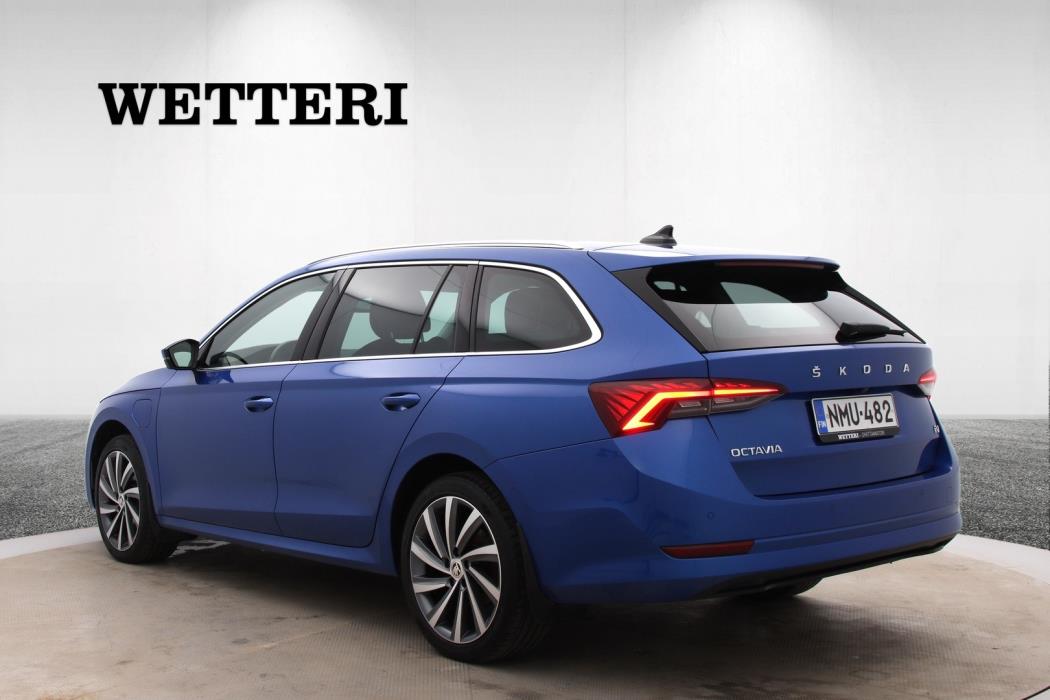SKODA Octavia 2022