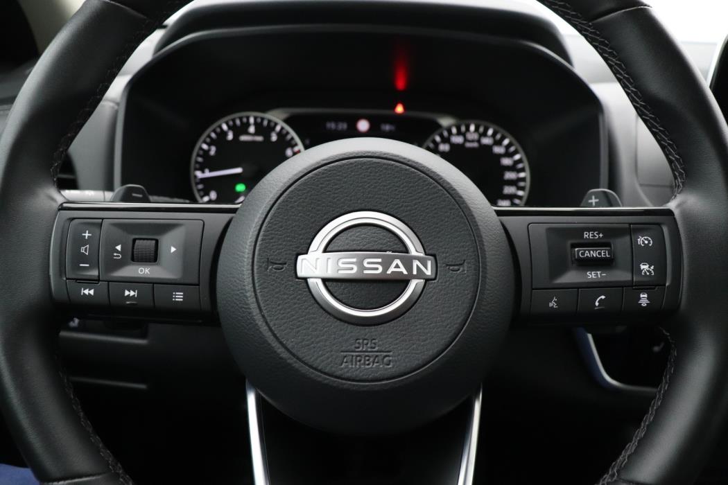 NISSAN Qashqai 2024