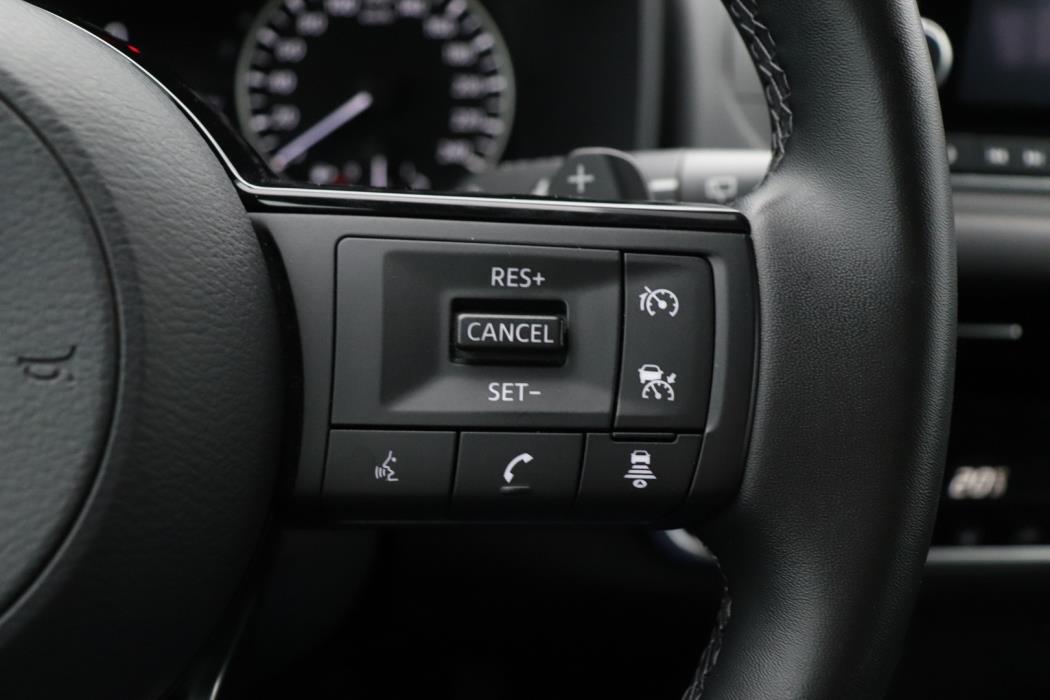NISSAN Qashqai 2024