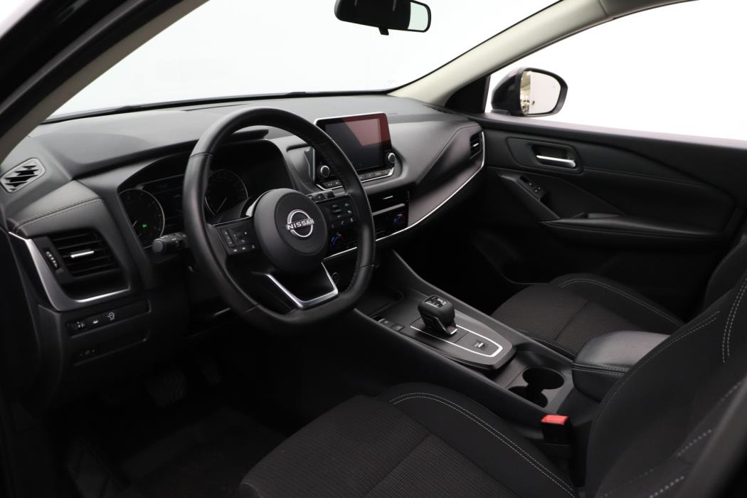 NISSAN Qashqai 2024