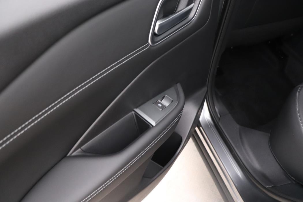 NISSAN Qashqai 2026
