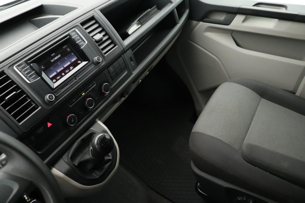 VOLKSWAGEN Transporter 2017