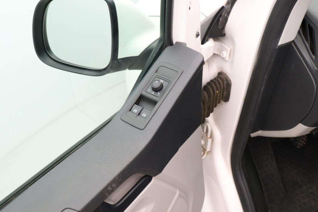 VOLKSWAGEN Transporter 2017
