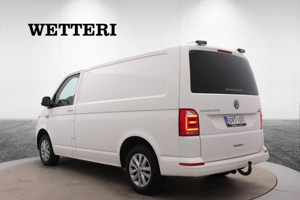 VOLKSWAGEN Transporter 2017