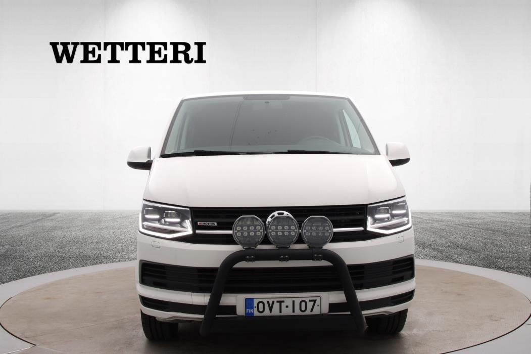 VOLKSWAGEN Transporter 2017