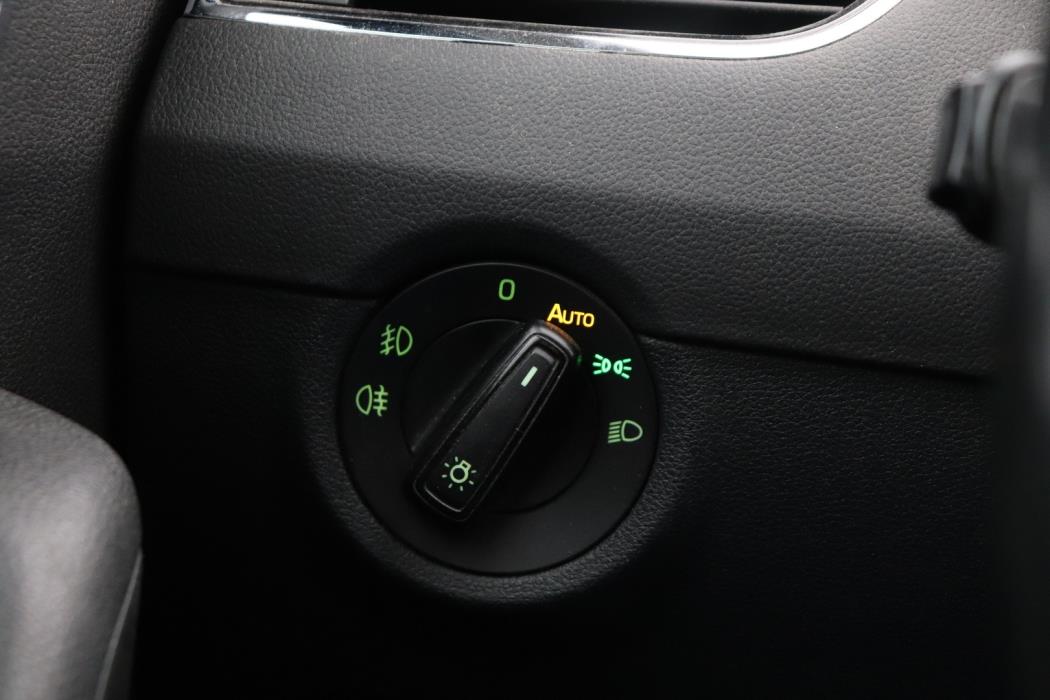 SKODA Octavia 2014