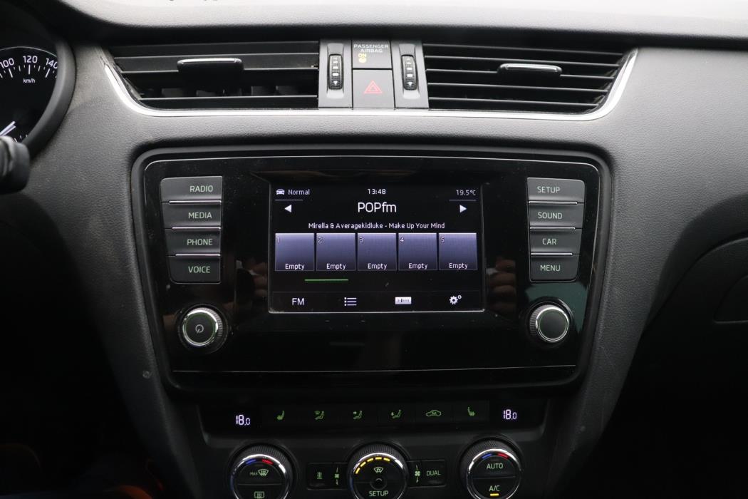 SKODA Octavia 2014