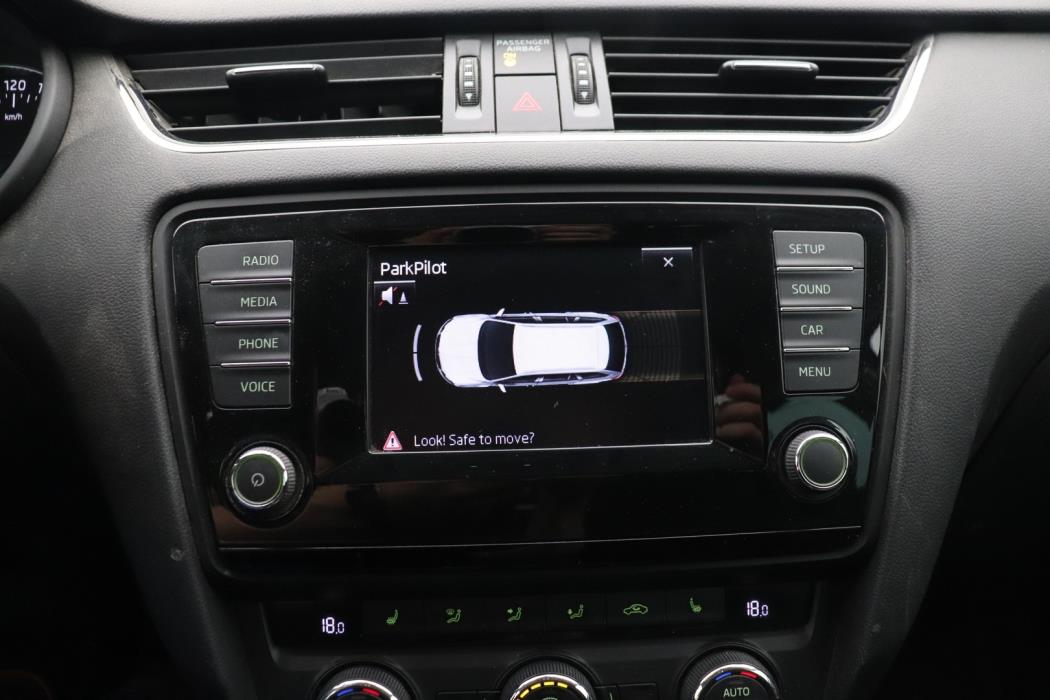 SKODA Octavia 2014