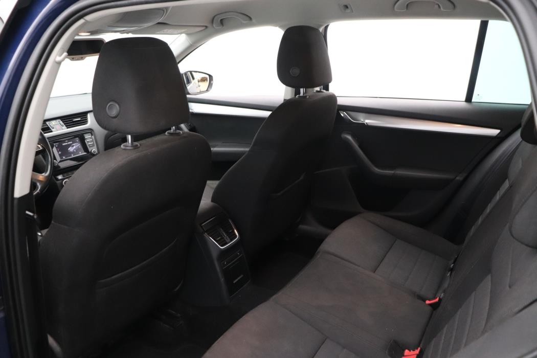 SKODA Octavia 2014
