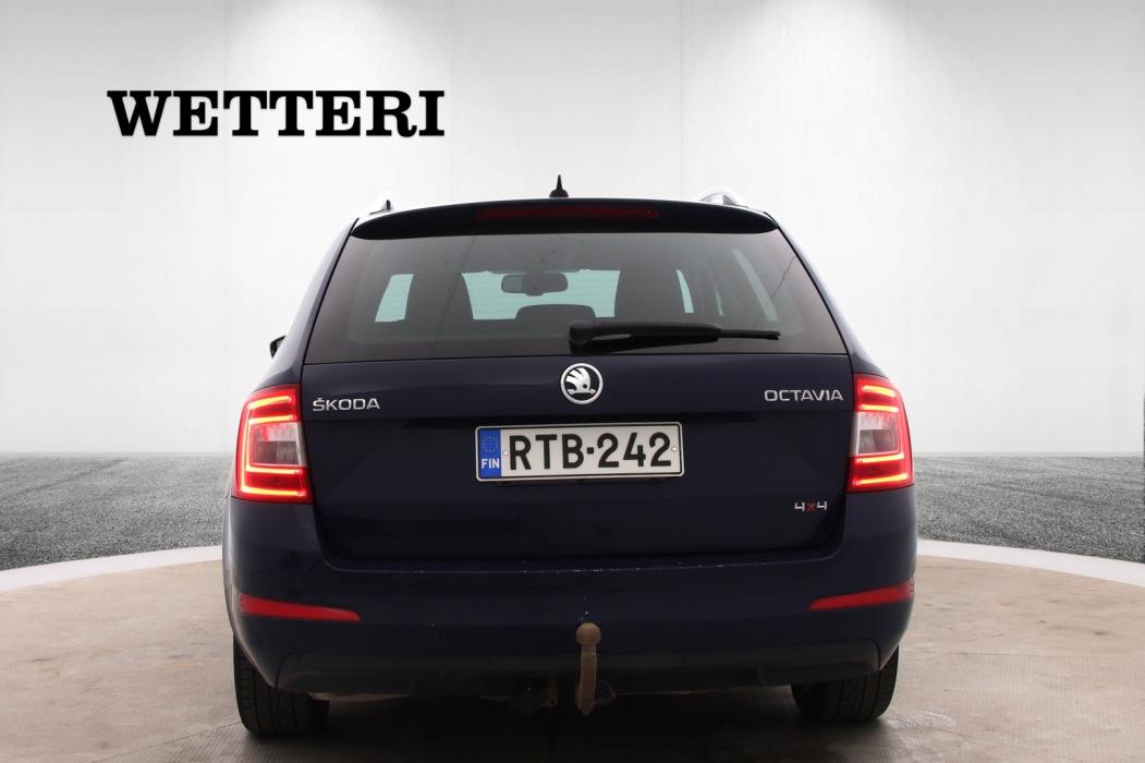 SKODA Octavia 2014
