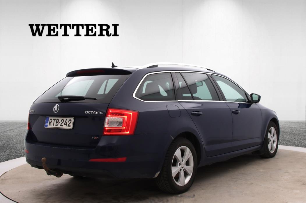 SKODA Octavia 2014
