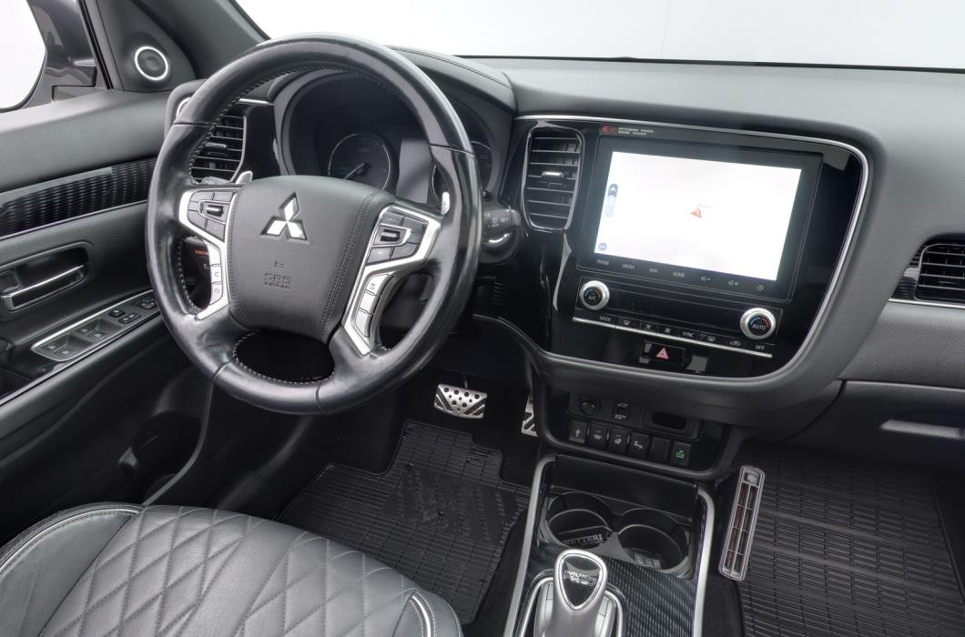 MITSUBISHI Outlander PHEV 2021