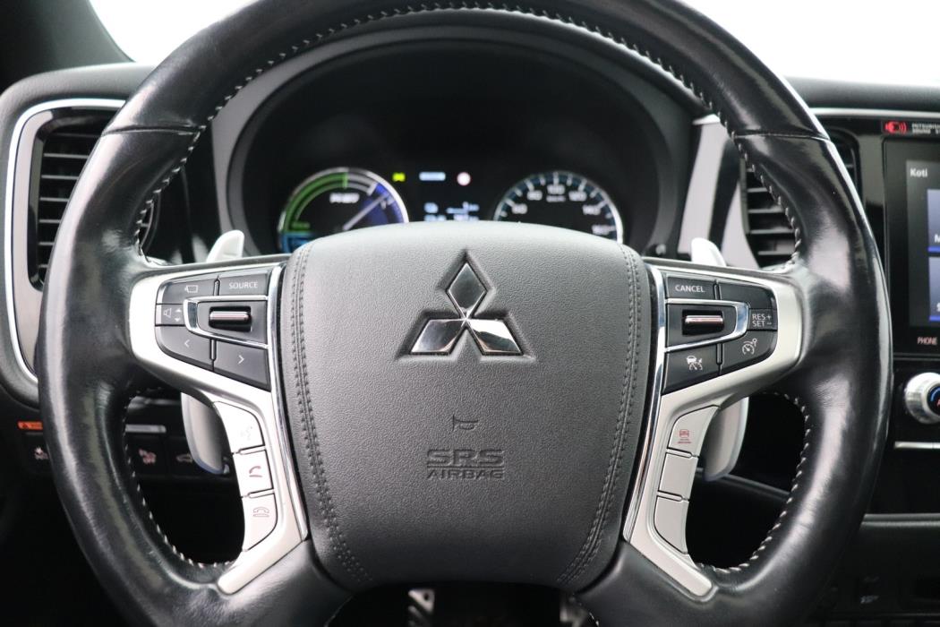 MITSUBISHI Outlander PHEV 2021