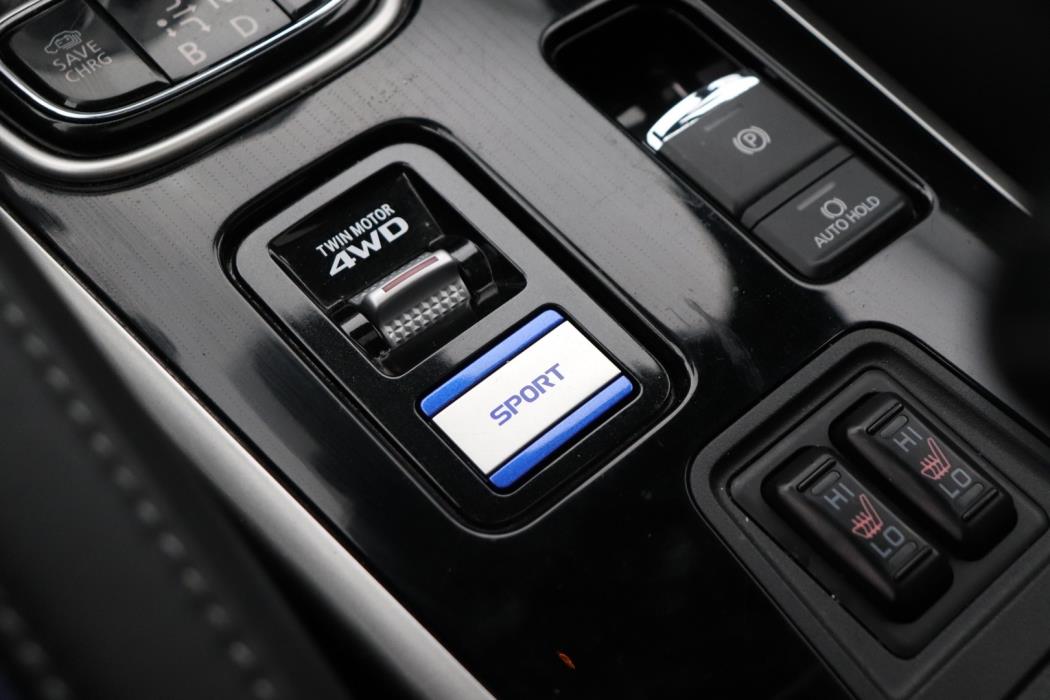 MITSUBISHI Outlander PHEV 2021