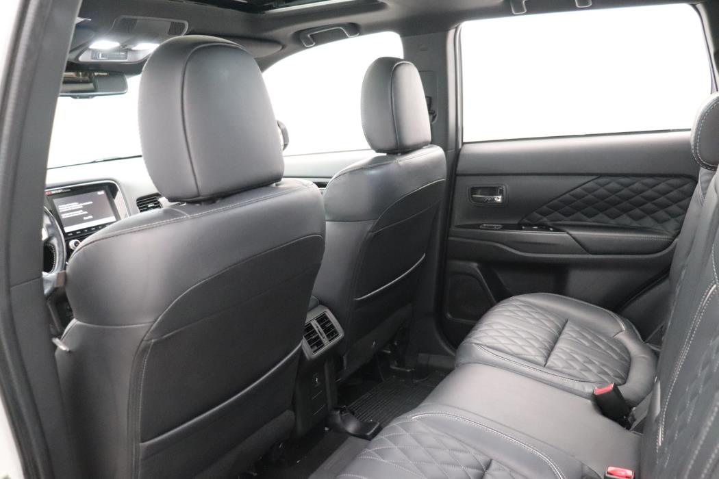 MITSUBISHI Outlander PHEV 2021