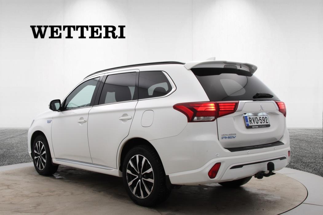 MITSUBISHI Outlander PHEV 2021