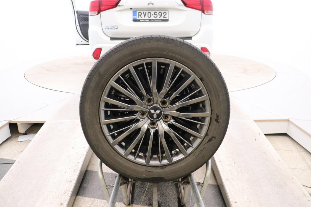 MITSUBISHI Outlander PHEV 2021