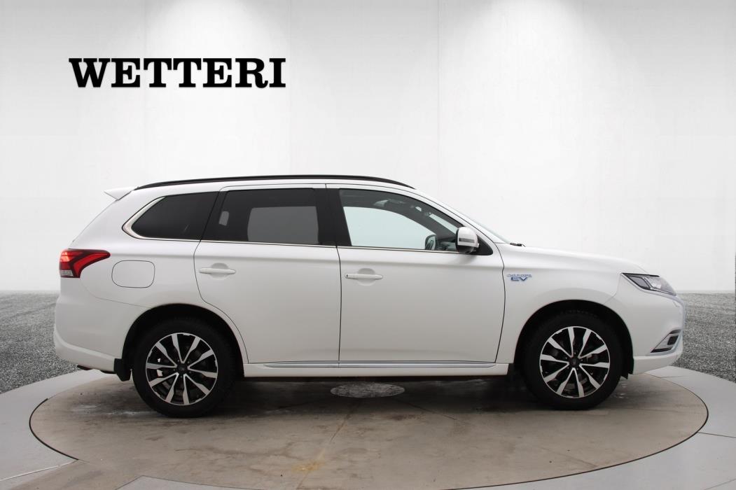 MITSUBISHI Outlander PHEV 2021