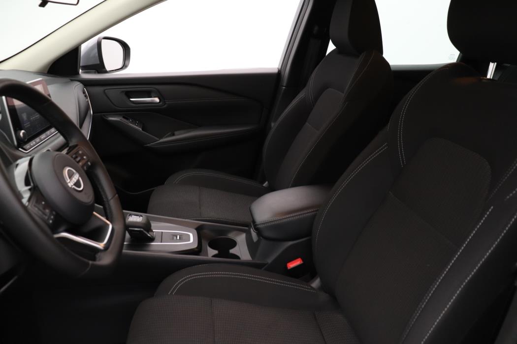 NISSAN Qashqai 2024