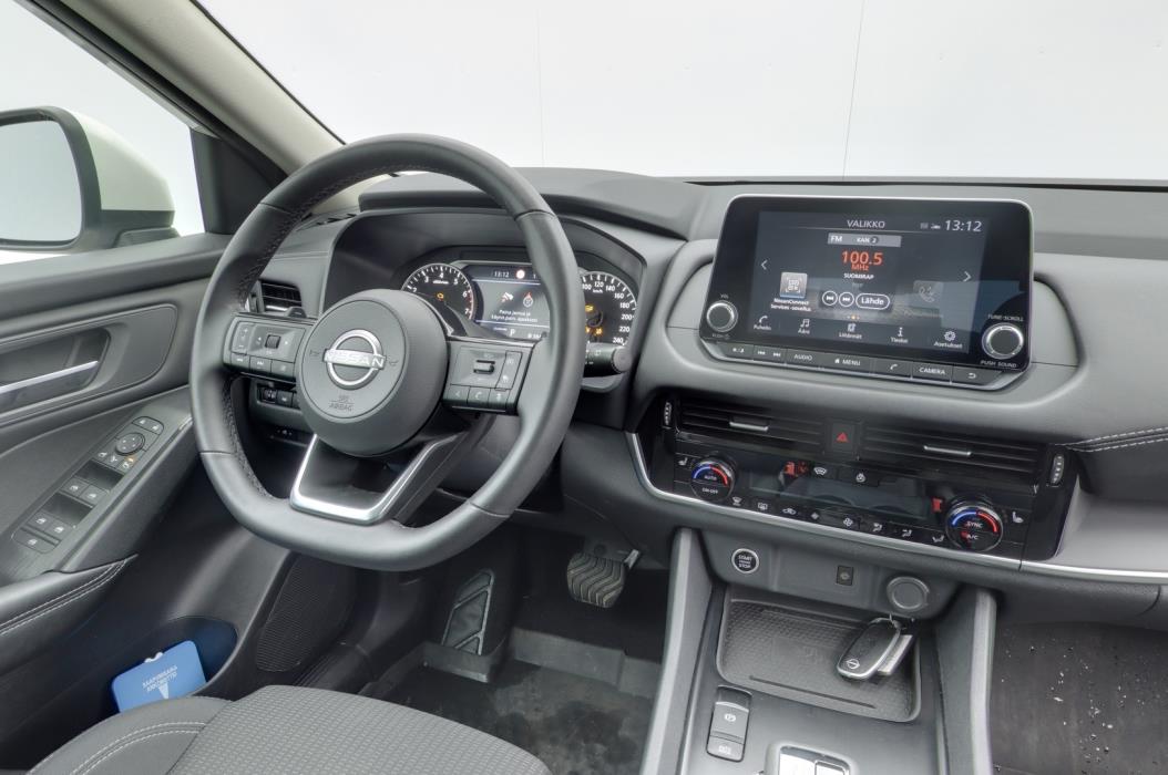 NISSAN Qashqai 2024
