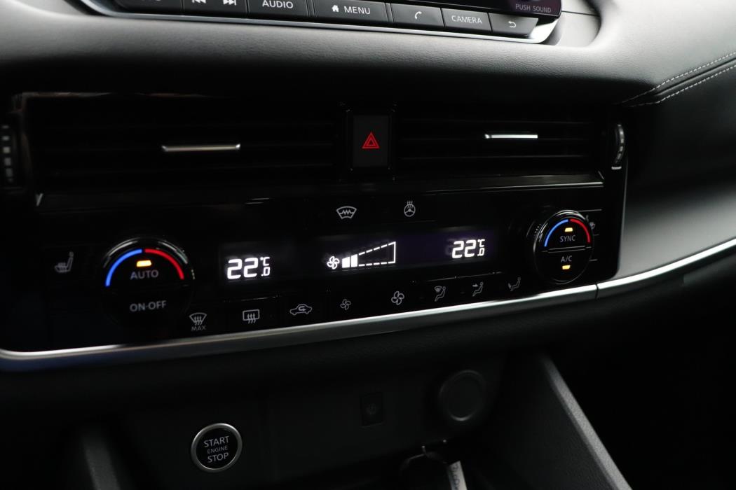 NISSAN Qashqai 2024