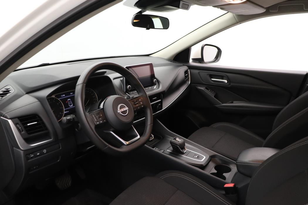 NISSAN Qashqai 2024