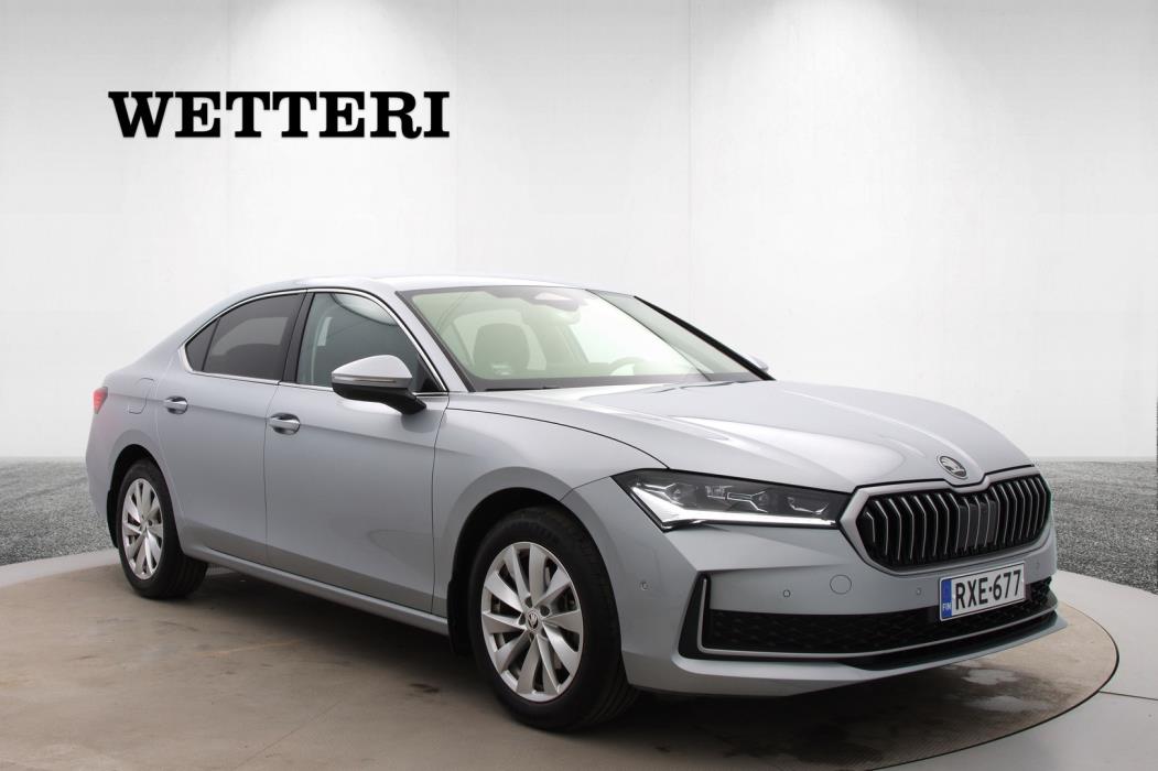 SKODA Superb 2025