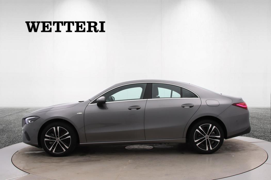 MERCEDES-BENZ CLA 2025