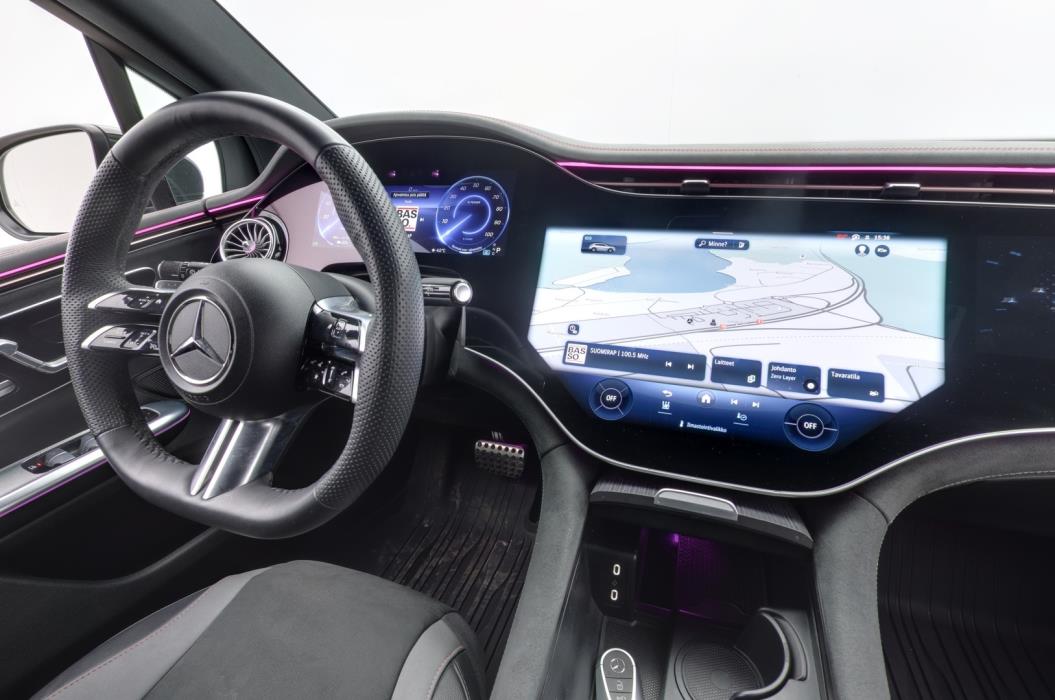 MERCEDES-BENZ EQE 2023