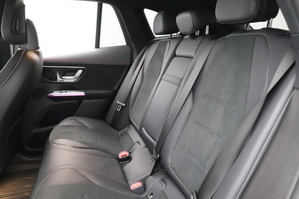 MERCEDES-BENZ EQE 2023