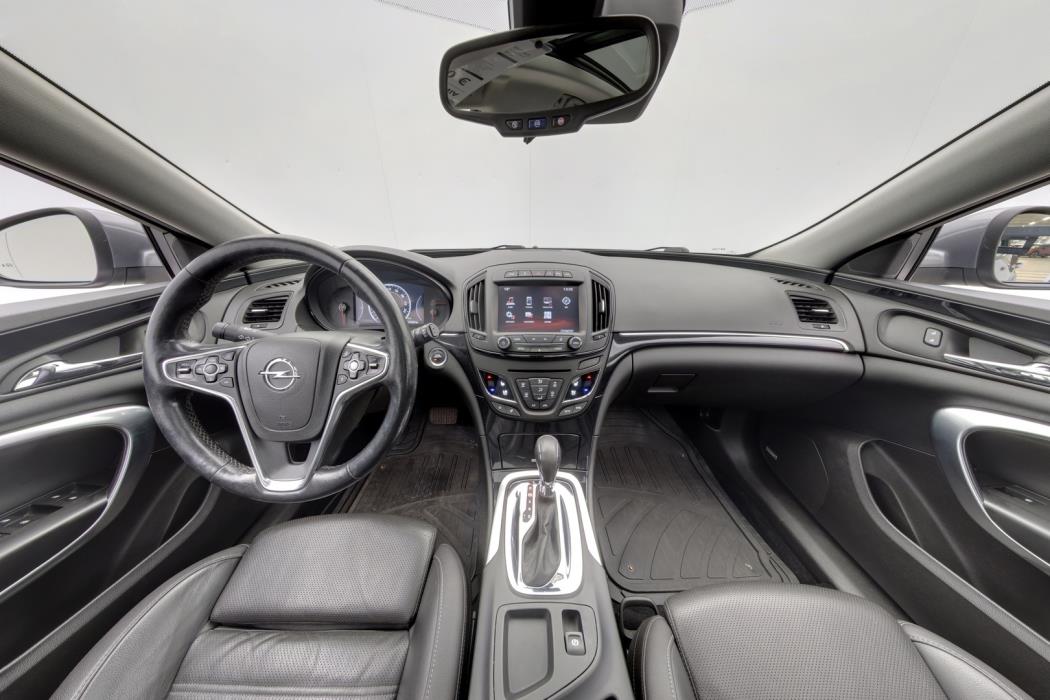 OPEL Insignia 2017