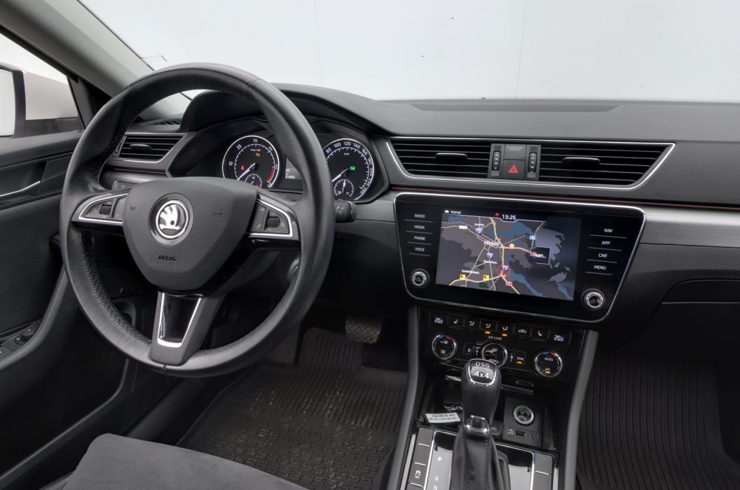 SKODA Superb 2018