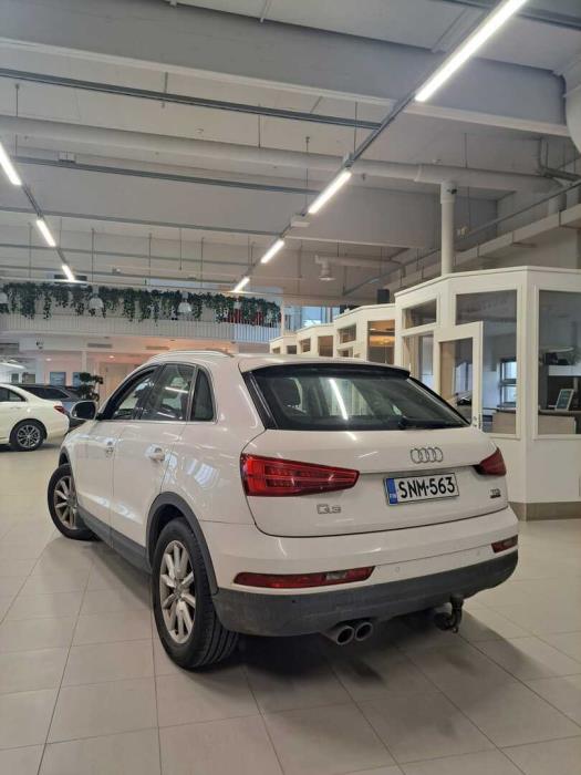 AUDI Q3 2015