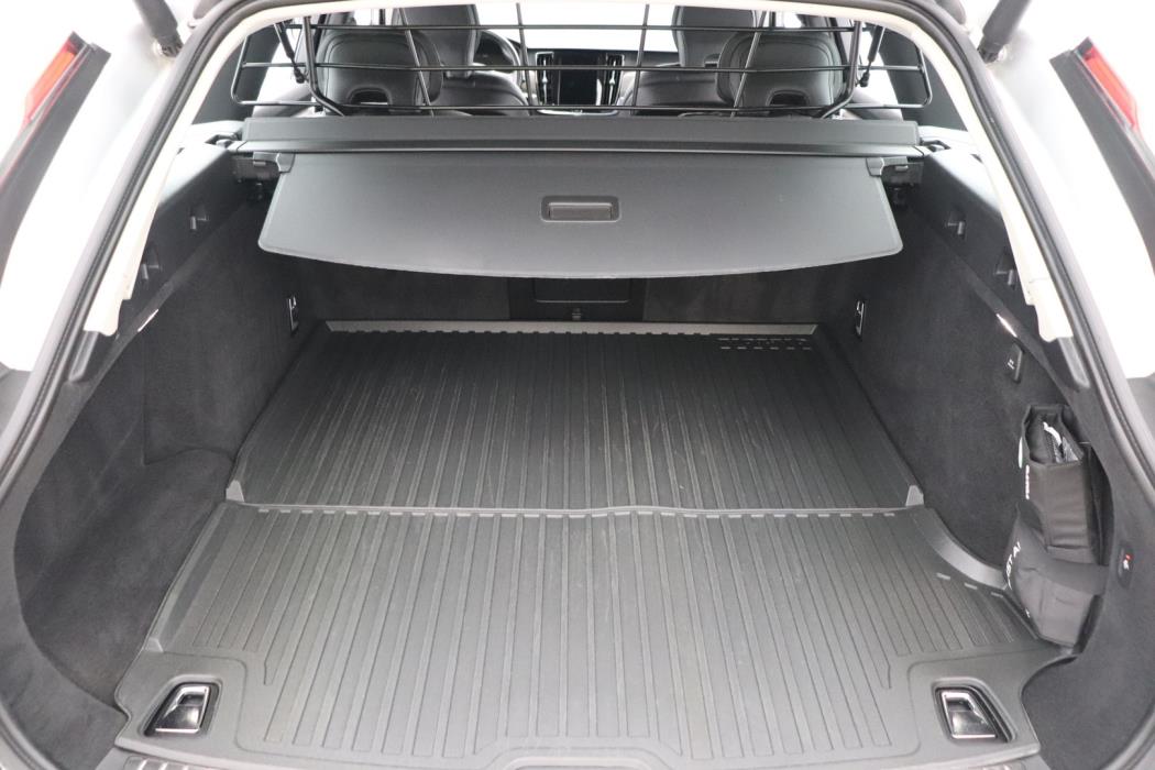 VOLVO V90 Cross Country 2020